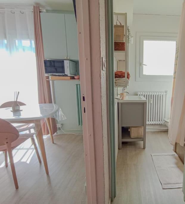 Studio 50M Tram Parking Gratuit 13Min Gare Montpellier Bagian luar foto